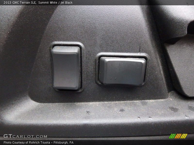 Summit White / Jet Black 2013 GMC Terrain SLE