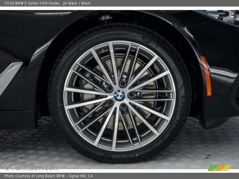 Jet Black / Black 2018 BMW 5 Series 540i Sedan