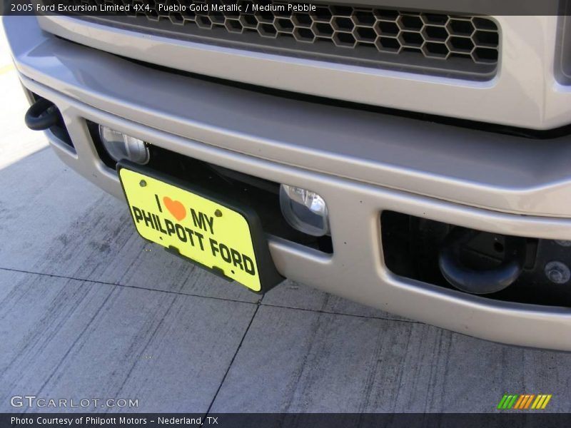 Pueblo Gold Metallic / Medium Pebble 2005 Ford Excursion Limited 4X4