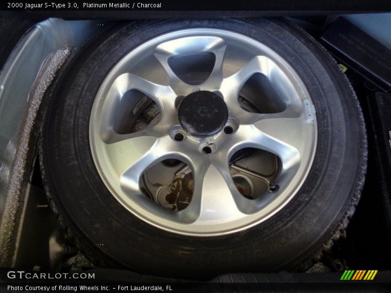 Platinum Metallic / Charcoal 2000 Jaguar S-Type 3.0