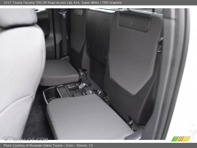Super White / TRD Graphite 2017 Toyota Tacoma TRD Off Road Access Cab 4x4