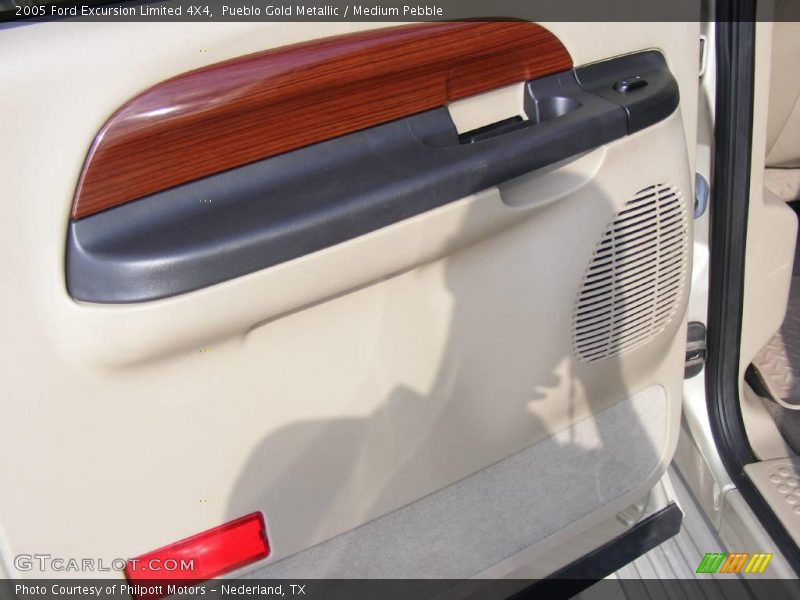 Pueblo Gold Metallic / Medium Pebble 2005 Ford Excursion Limited 4X4