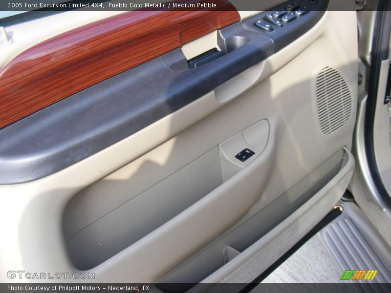 Pueblo Gold Metallic / Medium Pebble 2005 Ford Excursion Limited 4X4