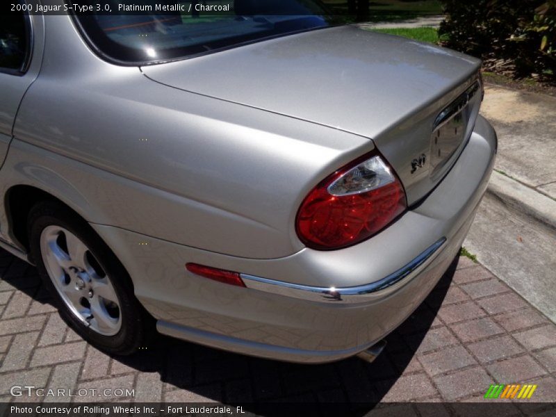 Platinum Metallic / Charcoal 2000 Jaguar S-Type 3.0