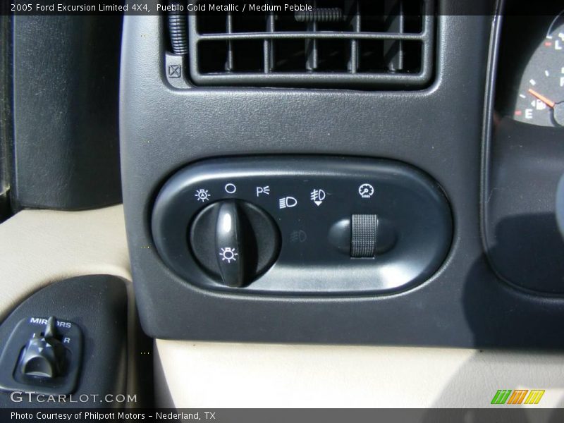 Pueblo Gold Metallic / Medium Pebble 2005 Ford Excursion Limited 4X4