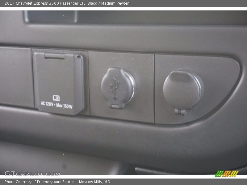 Black / Medium Pewter 2017 Chevrolet Express 3500 Passenger LT