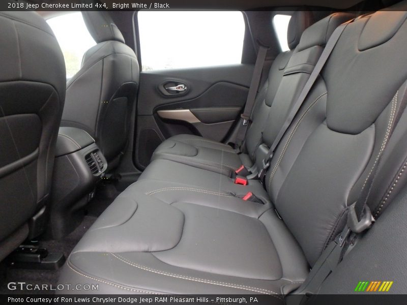 Bright White / Black 2018 Jeep Cherokee Limited 4x4