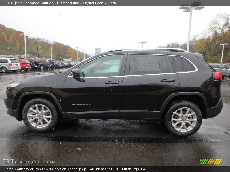  2018 Cherokee Latitude Diamond Black Crystal Pearl