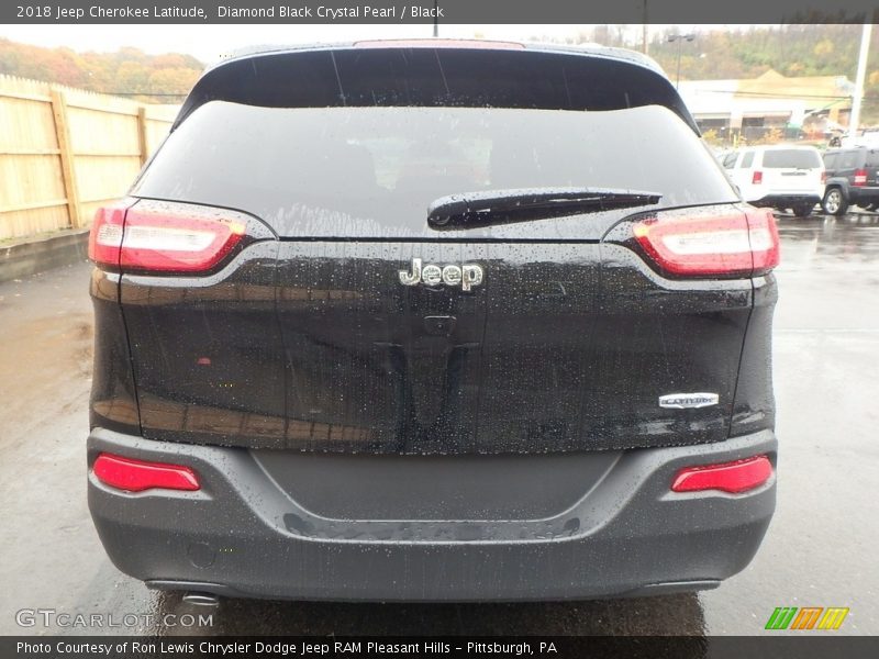 Diamond Black Crystal Pearl / Black 2018 Jeep Cherokee Latitude