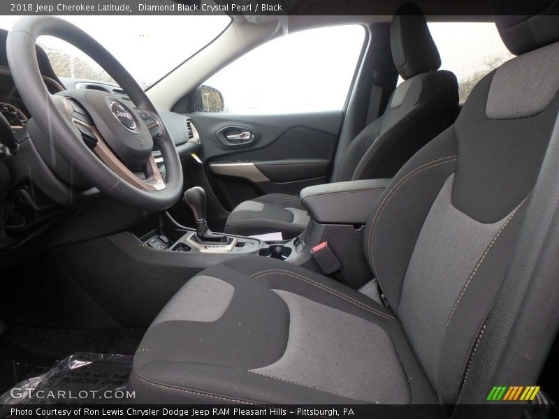Diamond Black Crystal Pearl / Black 2018 Jeep Cherokee Latitude