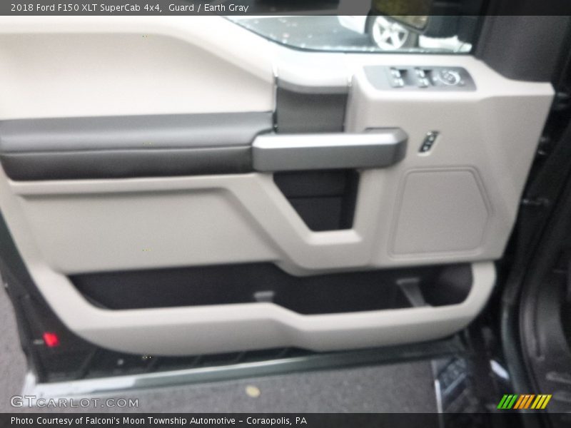 Guard / Earth Gray 2018 Ford F150 XLT SuperCab 4x4