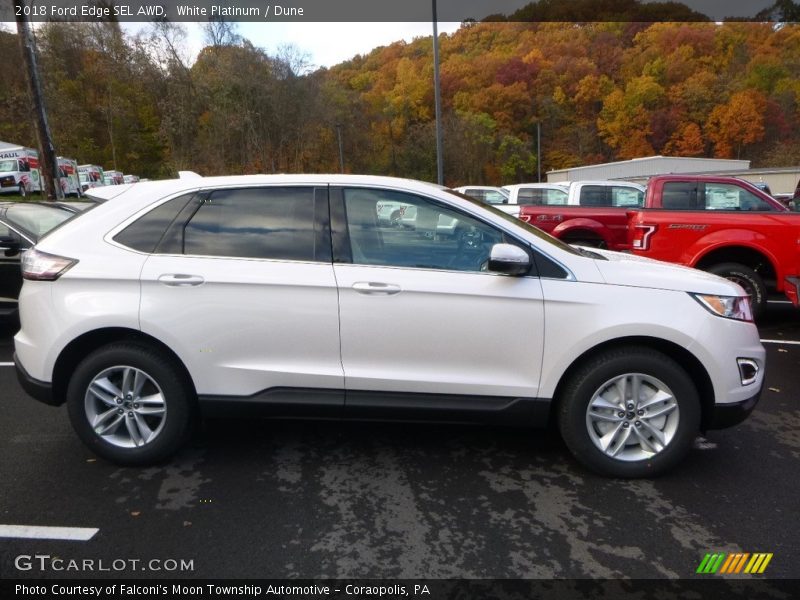 Front 3/4 View of 2018 Edge SEL AWD