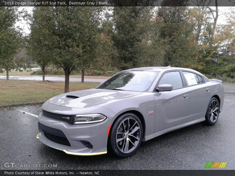 Destroyer Gray / Black 2018 Dodge Charger R/T Scat Pack