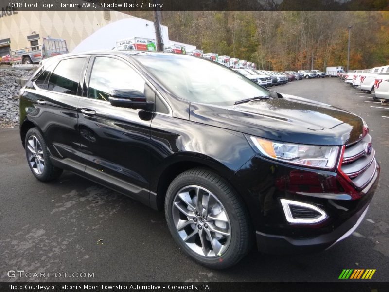Front 3/4 View of 2018 Edge Titanium AWD