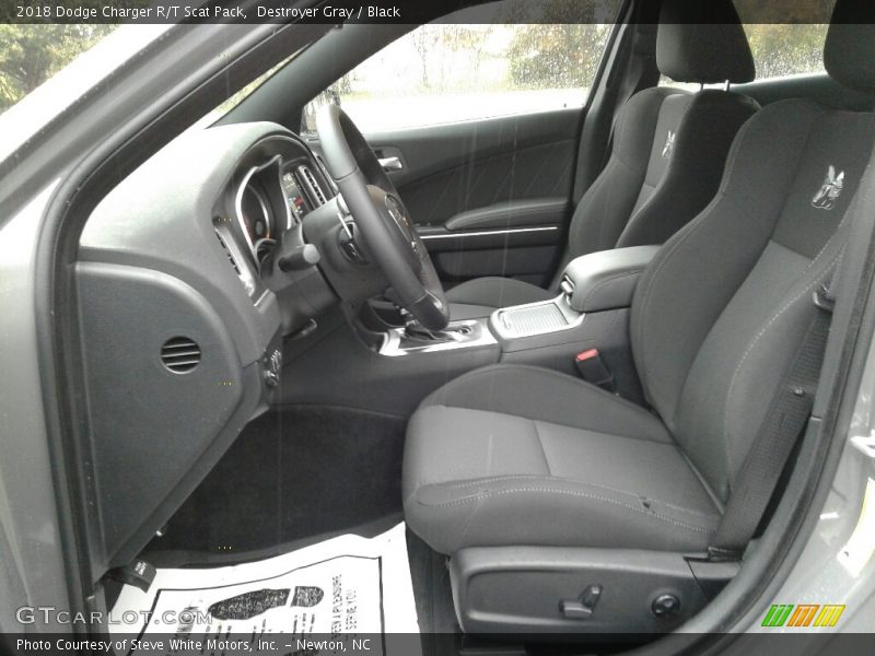 Destroyer Gray / Black 2018 Dodge Charger R/T Scat Pack