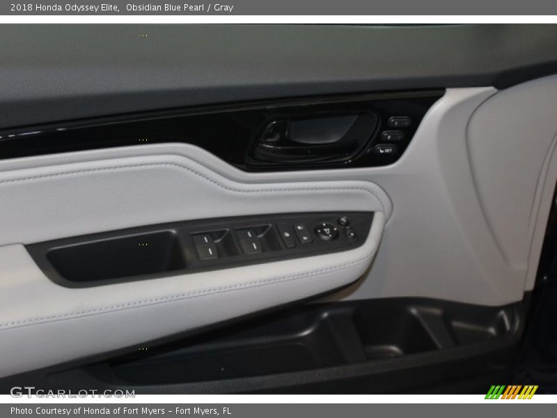 Obsidian Blue Pearl / Gray 2018 Honda Odyssey Elite