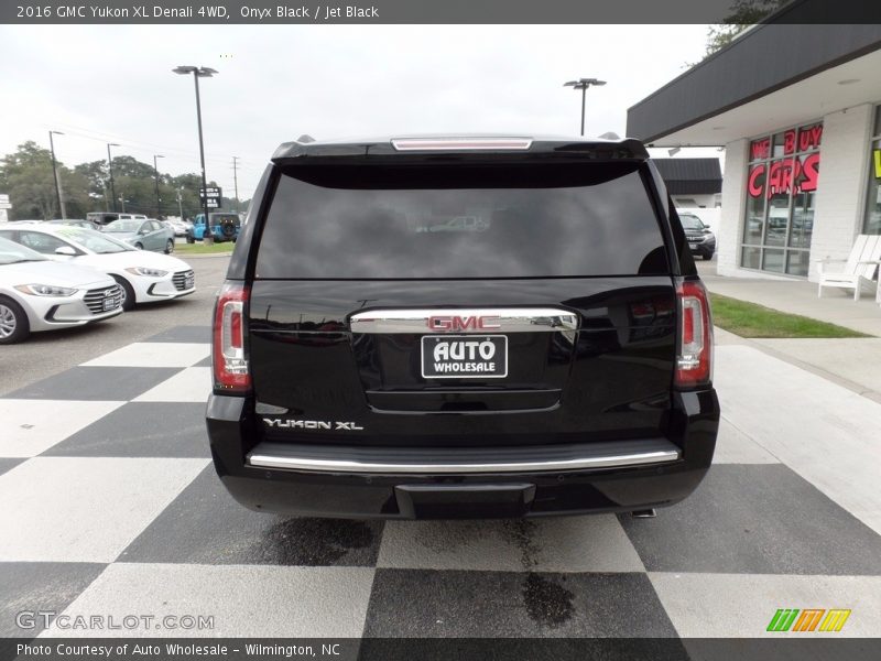 Onyx Black / Jet Black 2016 GMC Yukon XL Denali 4WD