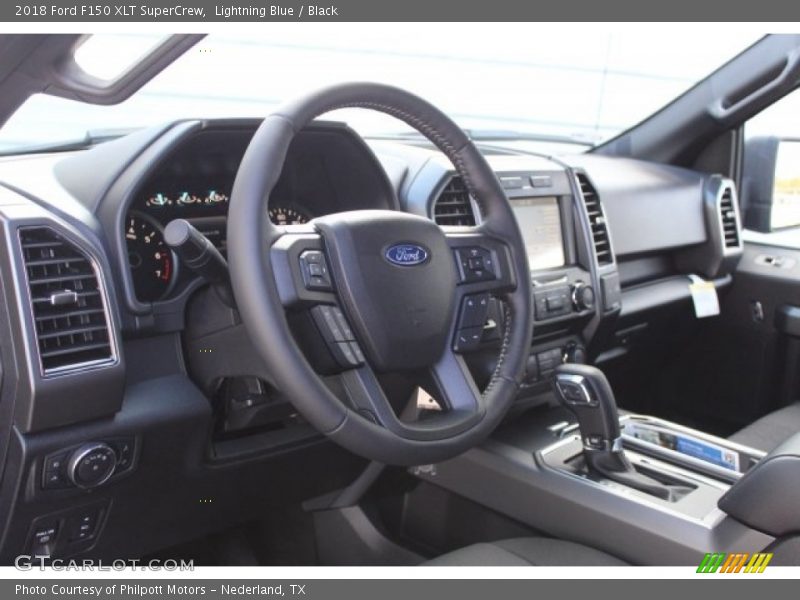 Lightning Blue / Black 2018 Ford F150 XLT SuperCrew
