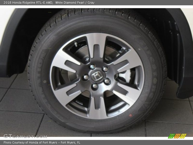 White Diamond Pearl / Gray 2018 Honda Ridgeline RTL-E AWD