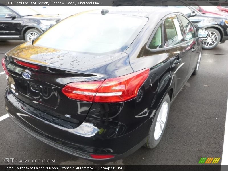 Shadow Black / Charcoal Black 2018 Ford Focus SE Sedan