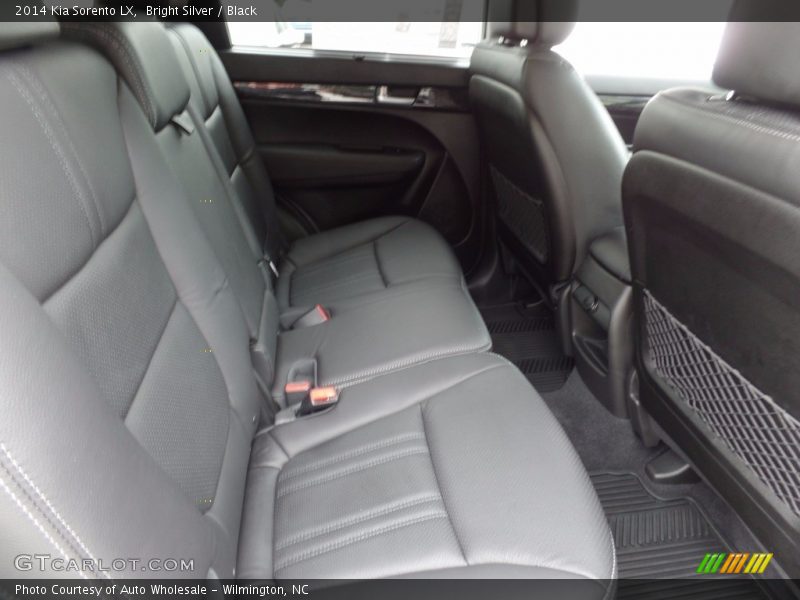 Bright Silver / Black 2014 Kia Sorento LX