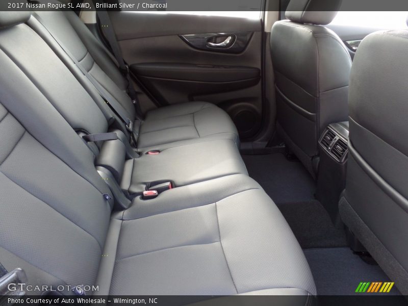 Brilliant Silver / Charcoal 2017 Nissan Rogue SL AWD