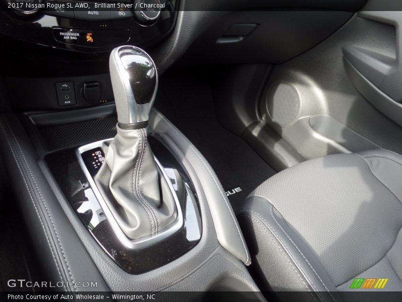 Brilliant Silver / Charcoal 2017 Nissan Rogue SL AWD
