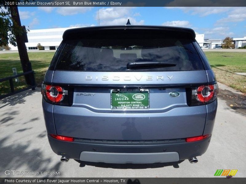 Byron Blue Metallic / Ebony 2018 Land Rover Discovery Sport SE