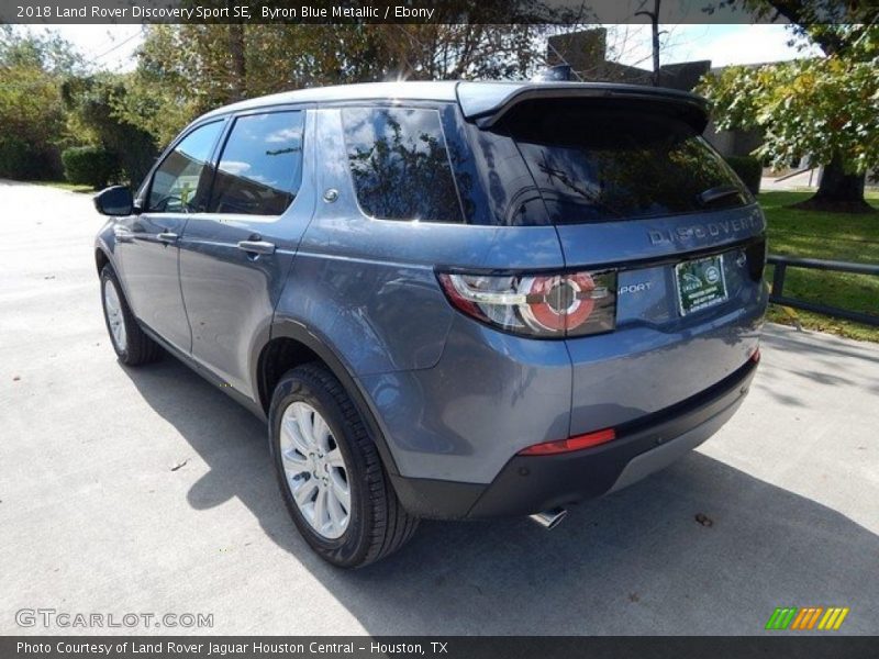 Byron Blue Metallic / Ebony 2018 Land Rover Discovery Sport SE