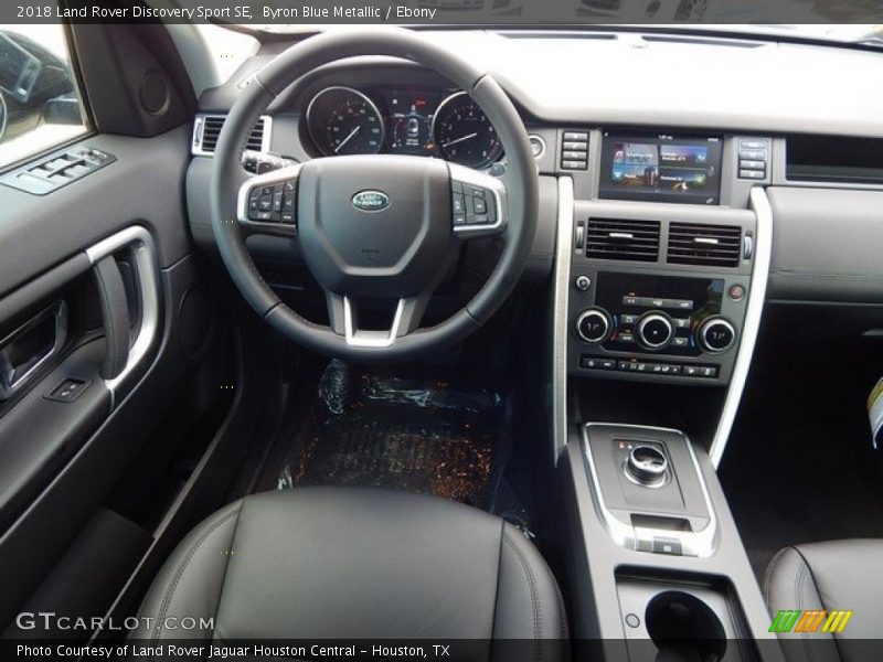 Byron Blue Metallic / Ebony 2018 Land Rover Discovery Sport SE