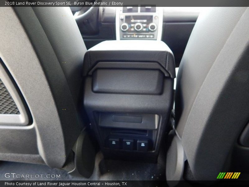Byron Blue Metallic / Ebony 2018 Land Rover Discovery Sport SE