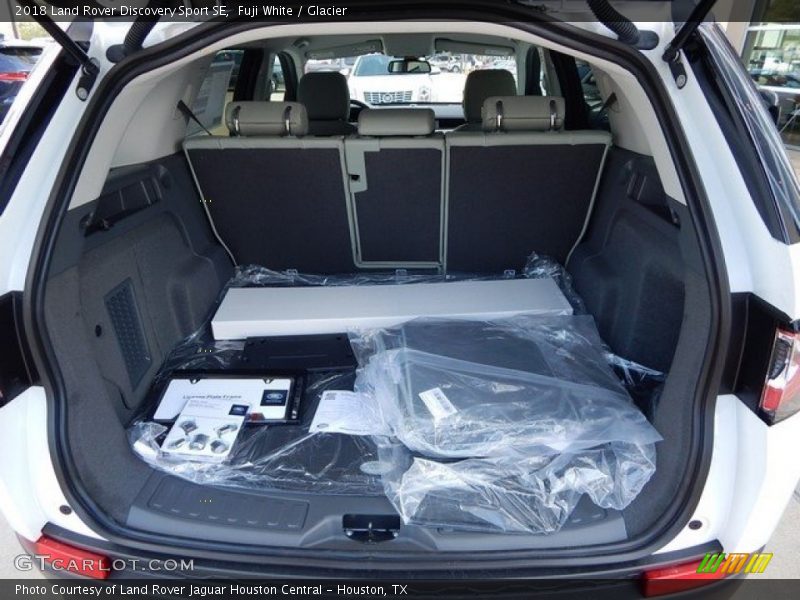  2018 Discovery Sport SE Trunk