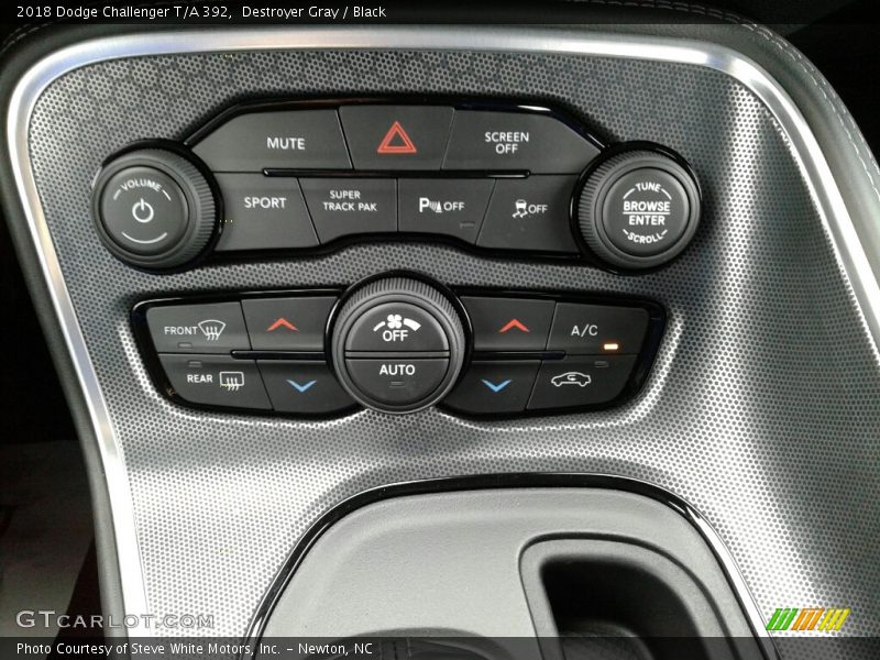 Controls of 2018 Challenger T/A 392