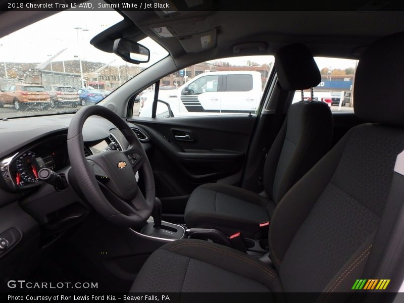 Summit White / Jet Black 2018 Chevrolet Trax LS AWD