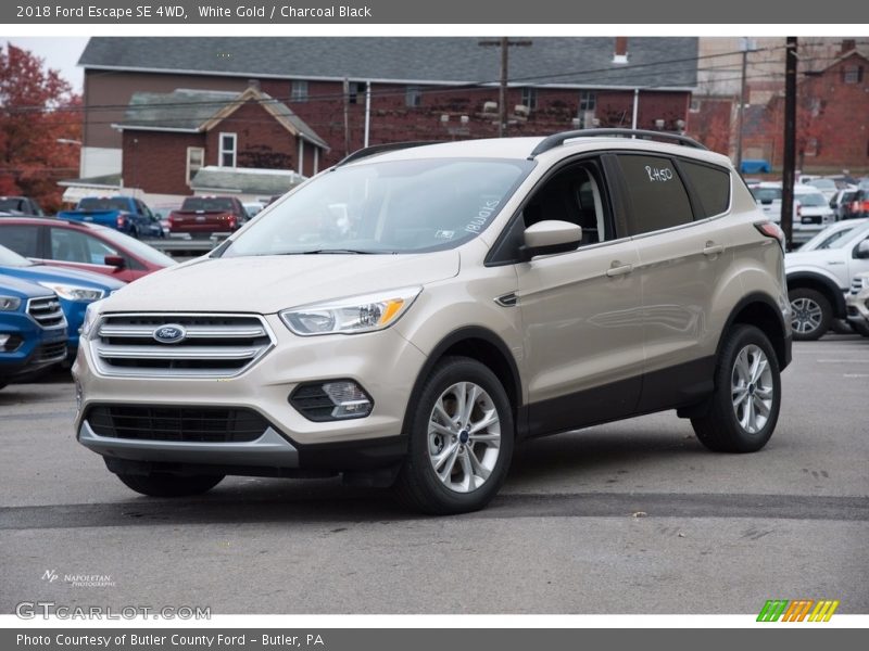 White Gold / Charcoal Black 2018 Ford Escape SE 4WD