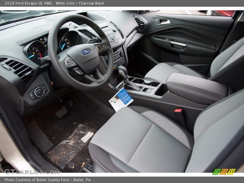 White Gold / Charcoal Black 2018 Ford Escape SE 4WD