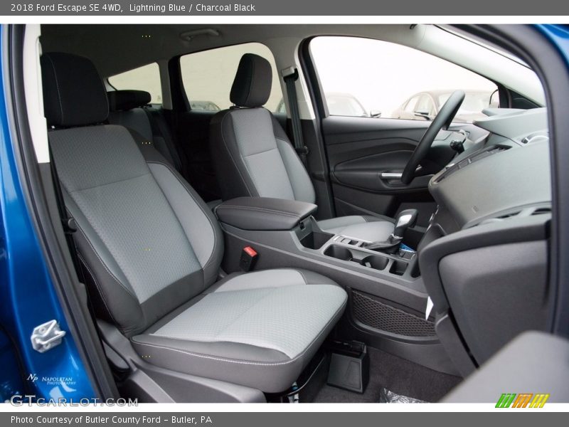Lightning Blue / Charcoal Black 2018 Ford Escape SE 4WD