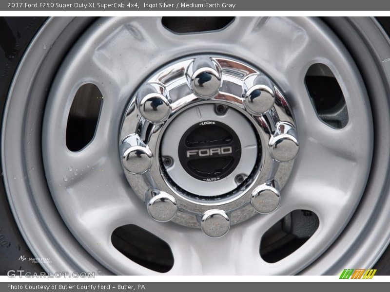 Ingot Silver / Medium Earth Gray 2017 Ford F250 Super Duty XL SuperCab 4x4