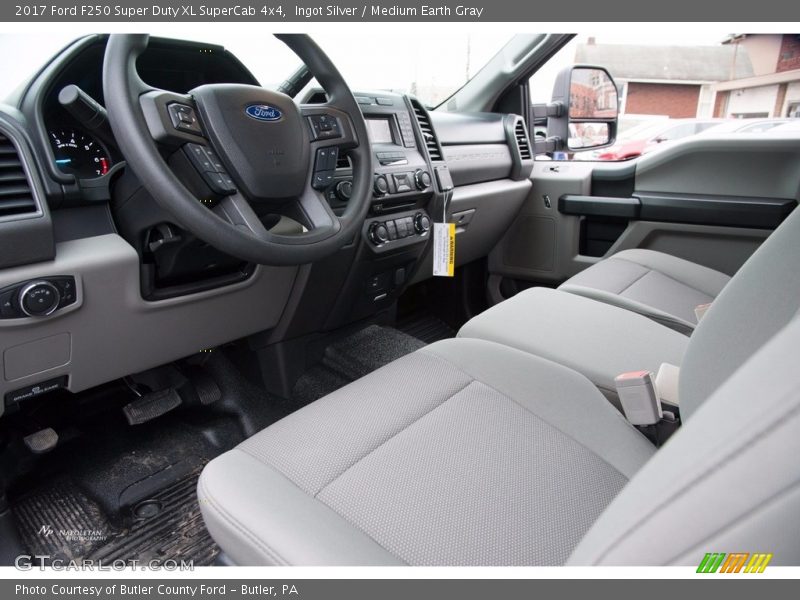 Ingot Silver / Medium Earth Gray 2017 Ford F250 Super Duty XL SuperCab 4x4