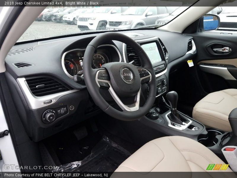 Bright White / Black 2018 Jeep Cherokee Limited 4x4