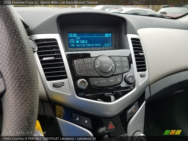 Summit White / Jet Black/Medium Titanium 2014 Chevrolet Cruze LS