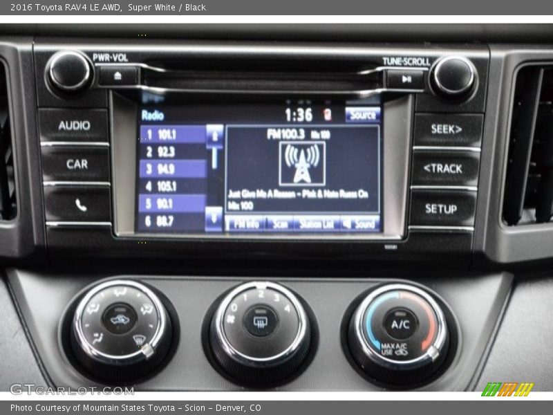 Super White / Black 2016 Toyota RAV4 LE AWD