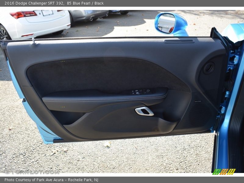B5 Blue Pearl / Black 2016 Dodge Challenger SRT 392
