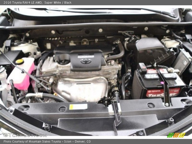 Super White / Black 2016 Toyota RAV4 LE AWD