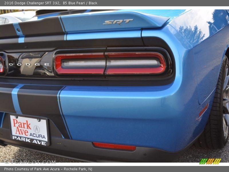 B5 Blue Pearl / Black 2016 Dodge Challenger SRT 392