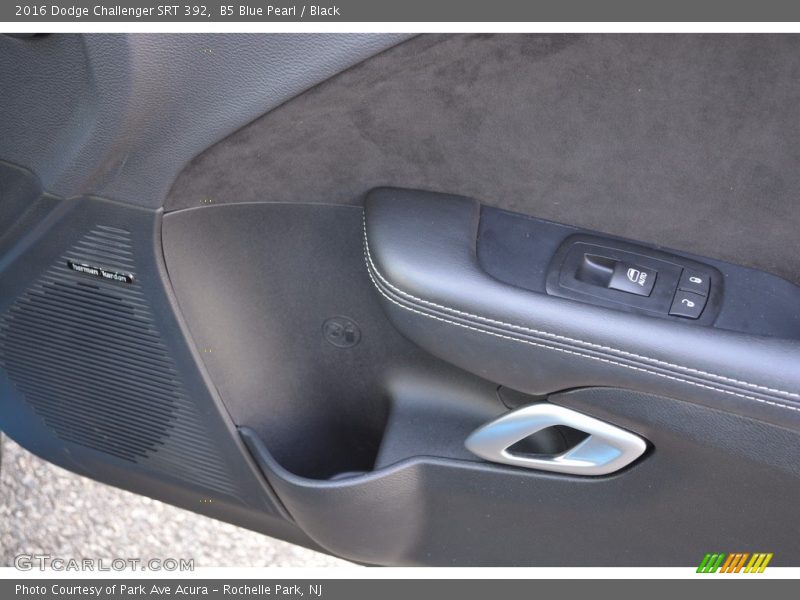 B5 Blue Pearl / Black 2016 Dodge Challenger SRT 392