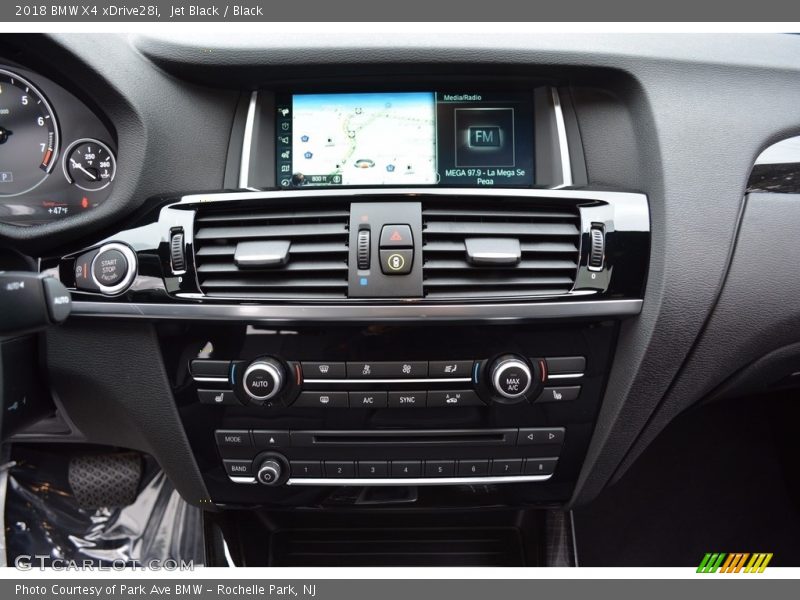 Controls of 2018 X4 xDrive28i