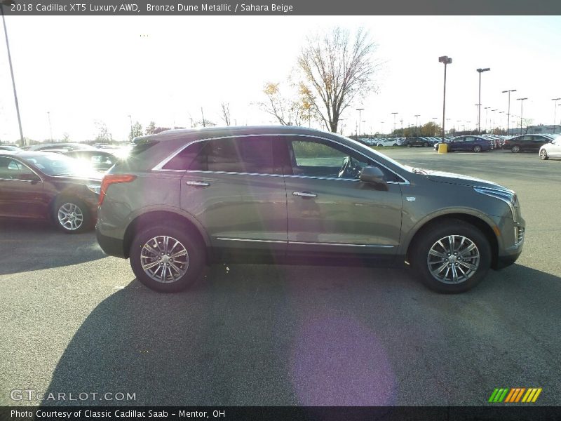 Bronze Dune Metallic / Sahara Beige 2018 Cadillac XT5 Luxury AWD