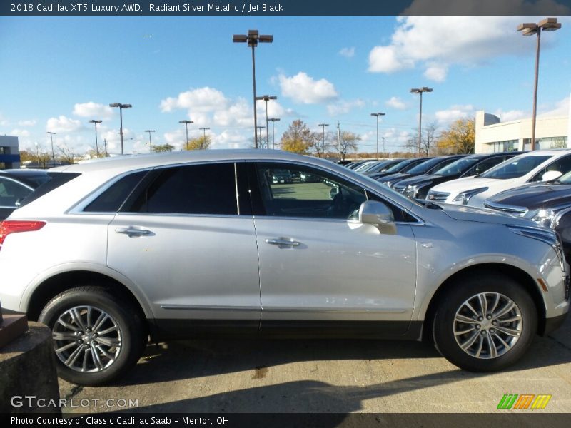 Radiant Silver Metallic / Jet Black 2018 Cadillac XT5 Luxury AWD
