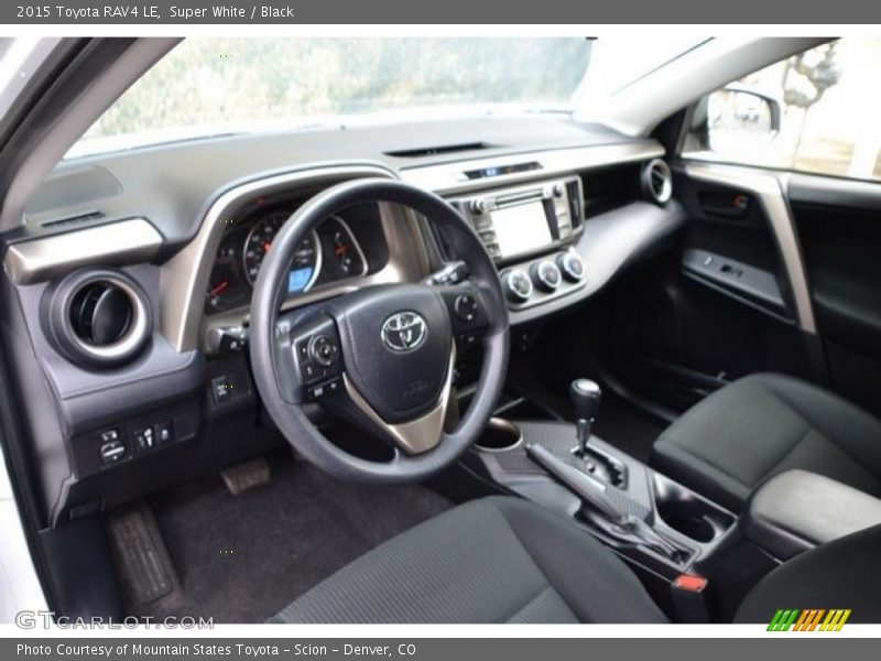 Super White / Black 2015 Toyota RAV4 LE